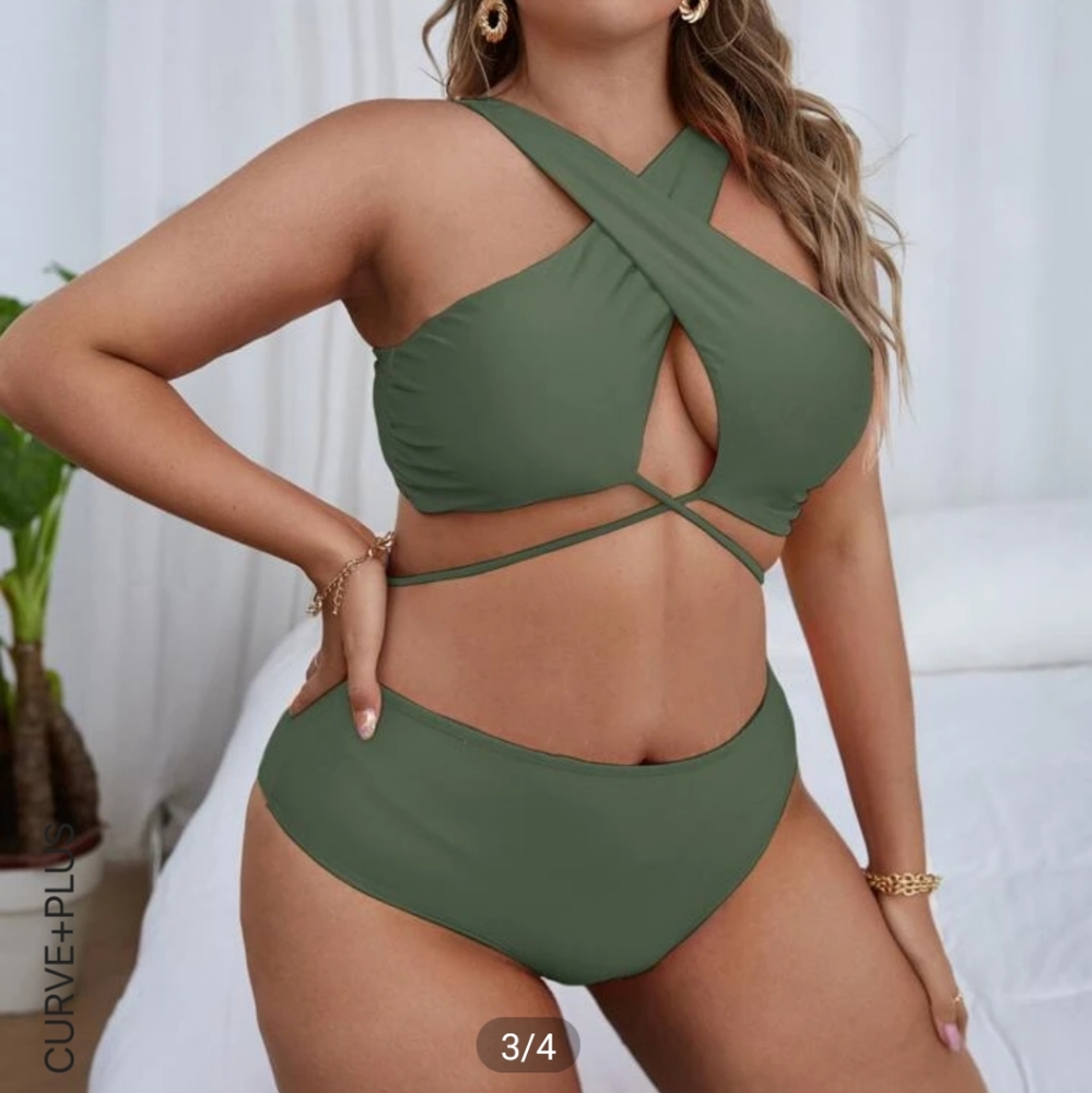 Shein Curve 4X Green Strappy Plus Size Bikini